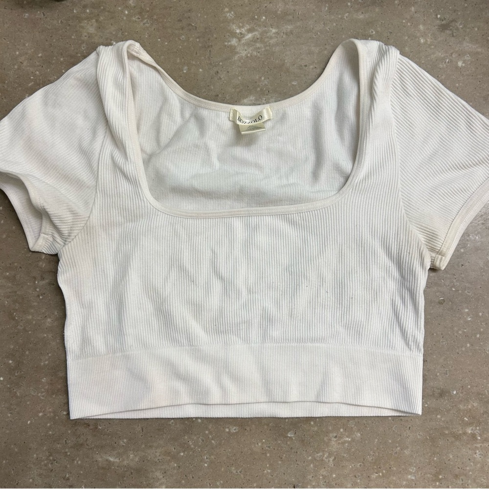 Bozzolo Off-White Ribbed Crop Top